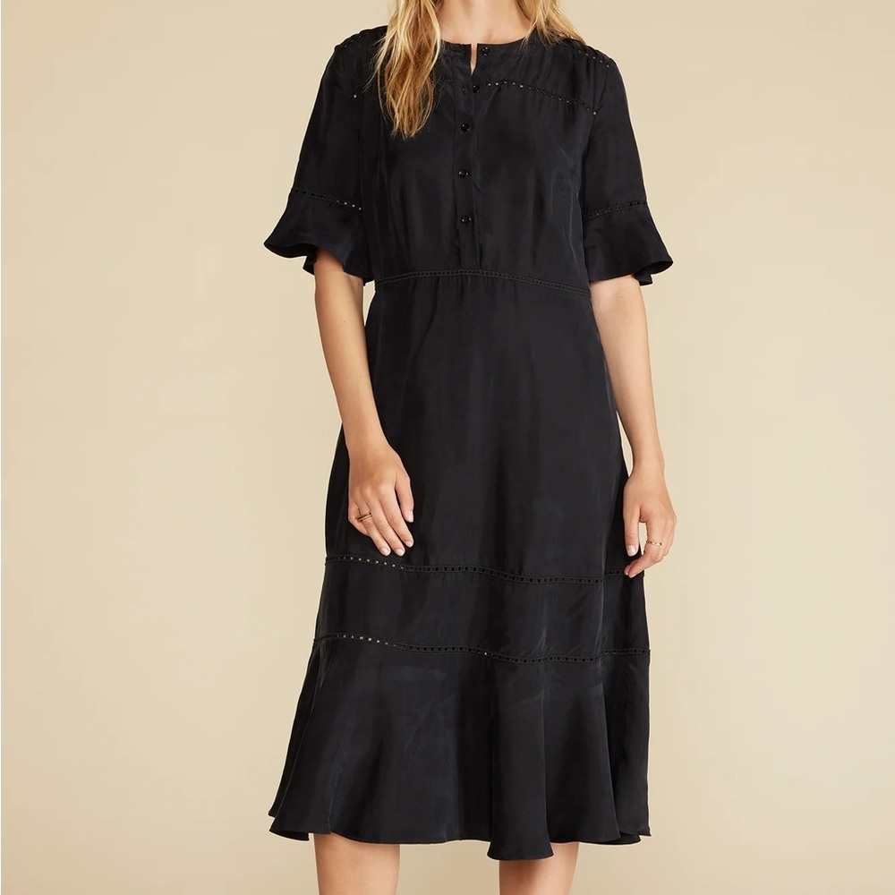 NWT Amour Vert Black Midi Dress